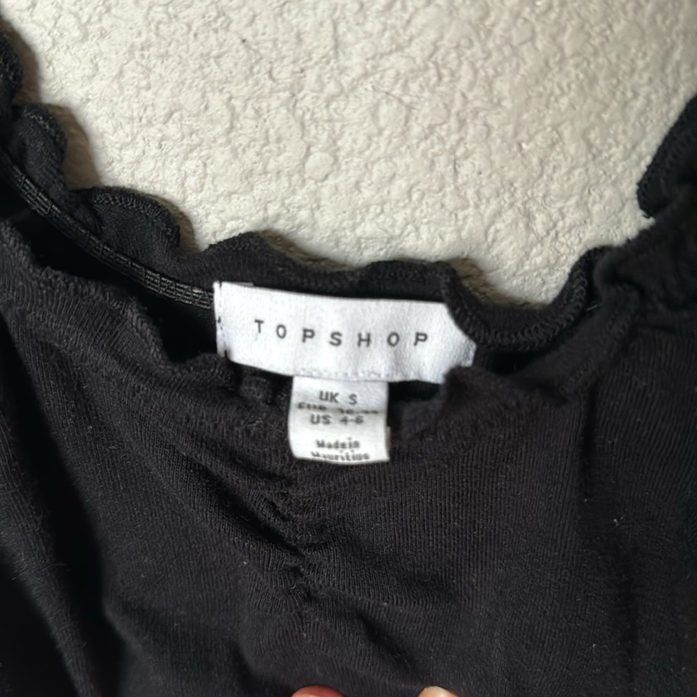 Top Shop Black Ruffled Cropped Tank - Picture 3 of 3